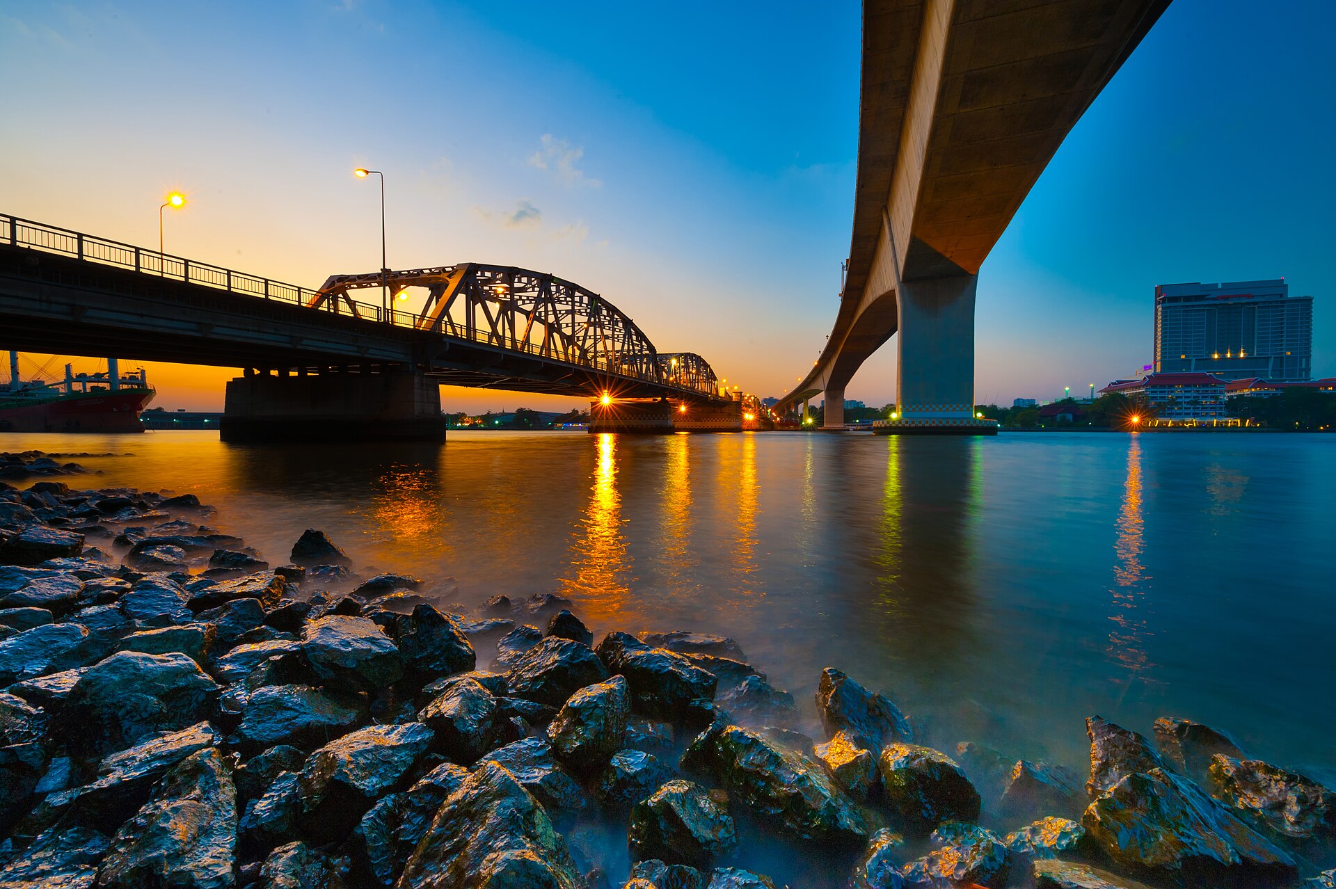 Bangkok's Smart City Push: What Job Seekers and Tech Professionals Need to Know Right Now