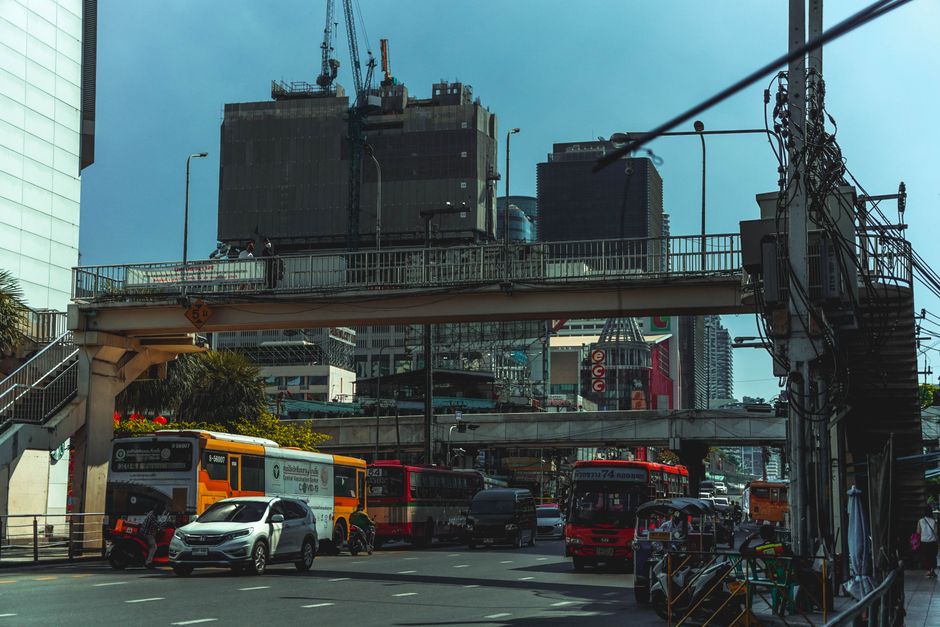 Bangkok Officials Warn of Surging Fake Images Flooding City's Digital Archives