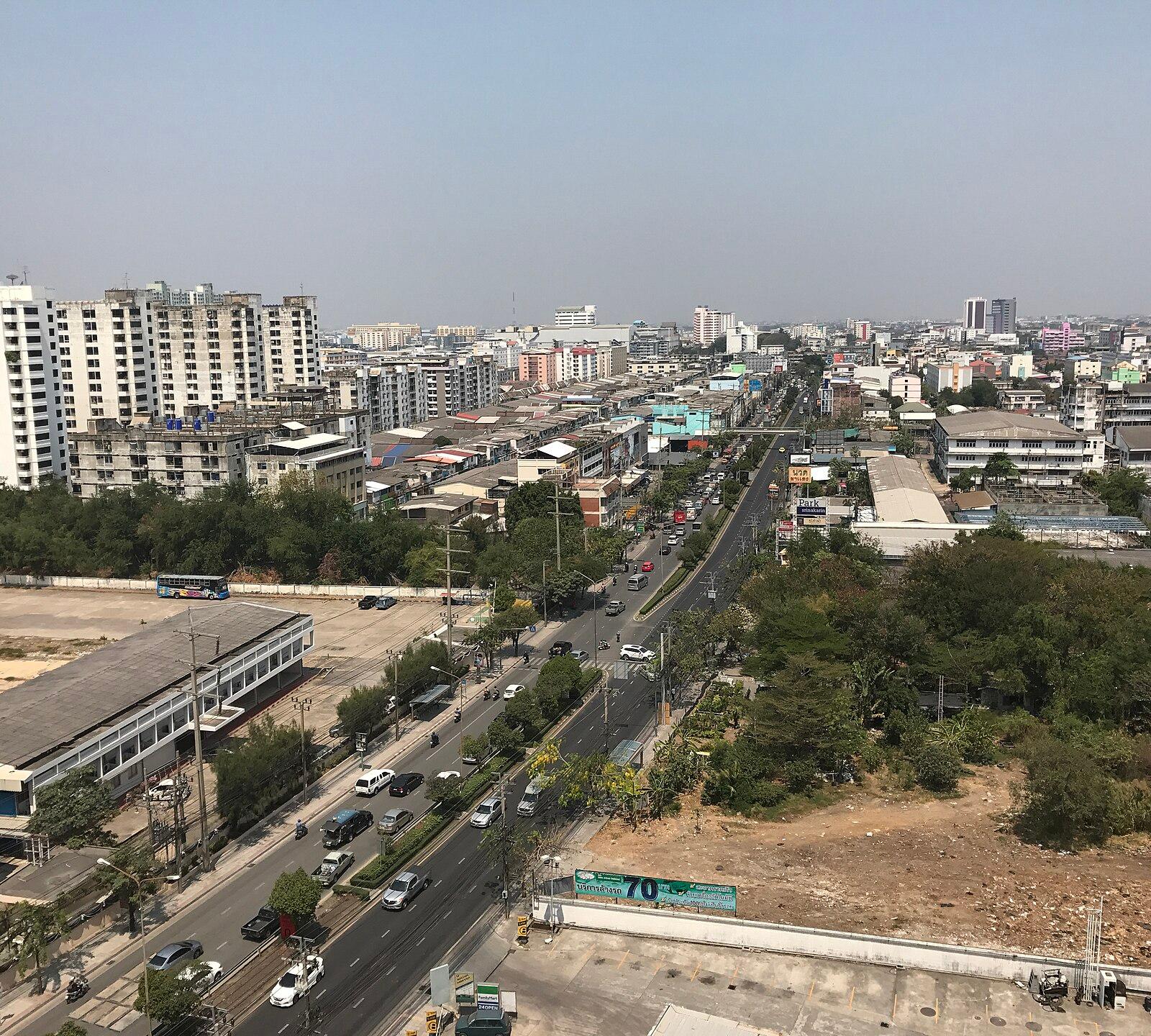 Bangkok Residents Consider Implications of BMA Leadership Confirmation and Policy Focus