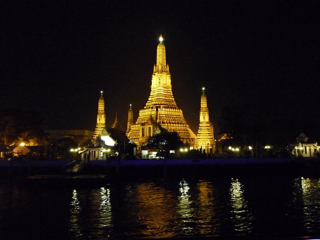 Bangkok's Economy Generates 5.747 Trillion Baht, Drives 30 Percent National GDP