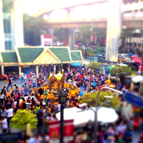 Bangkok’s Market Shifts Open Doors for Savvy Investors and Startup Hubs