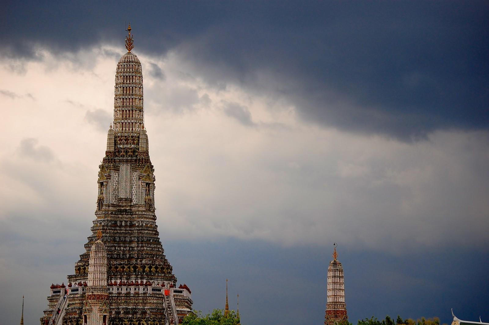 Bangkok's Emerging Artists Transform City's Creative Landscape Beyond Galleries